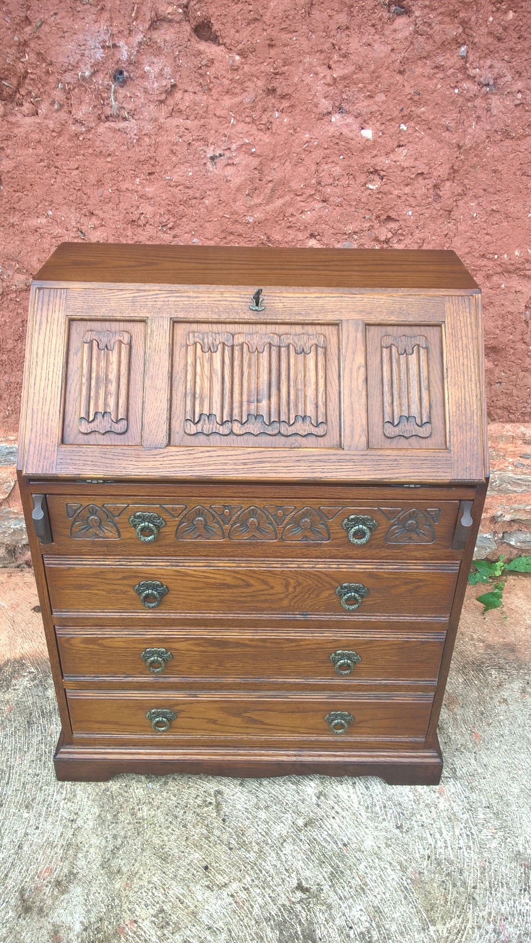 Vintage Old Charm Oak Bureau