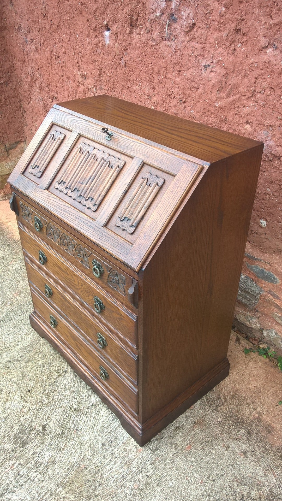 Vintage Old Charm Oak Bureau