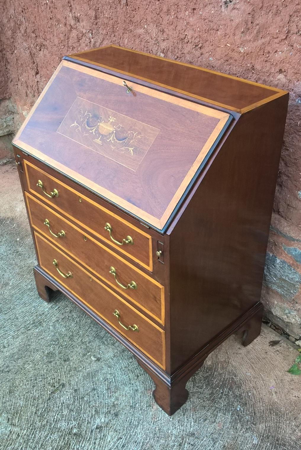 Stunning Vintage Inlaid Mahogany Bureau