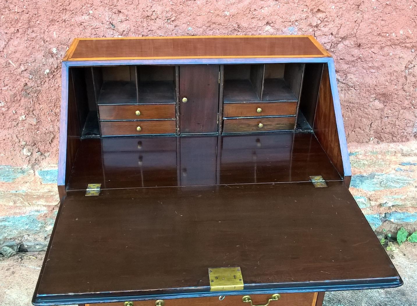 Stunning Vintage Inlaid Mahogany Bureau