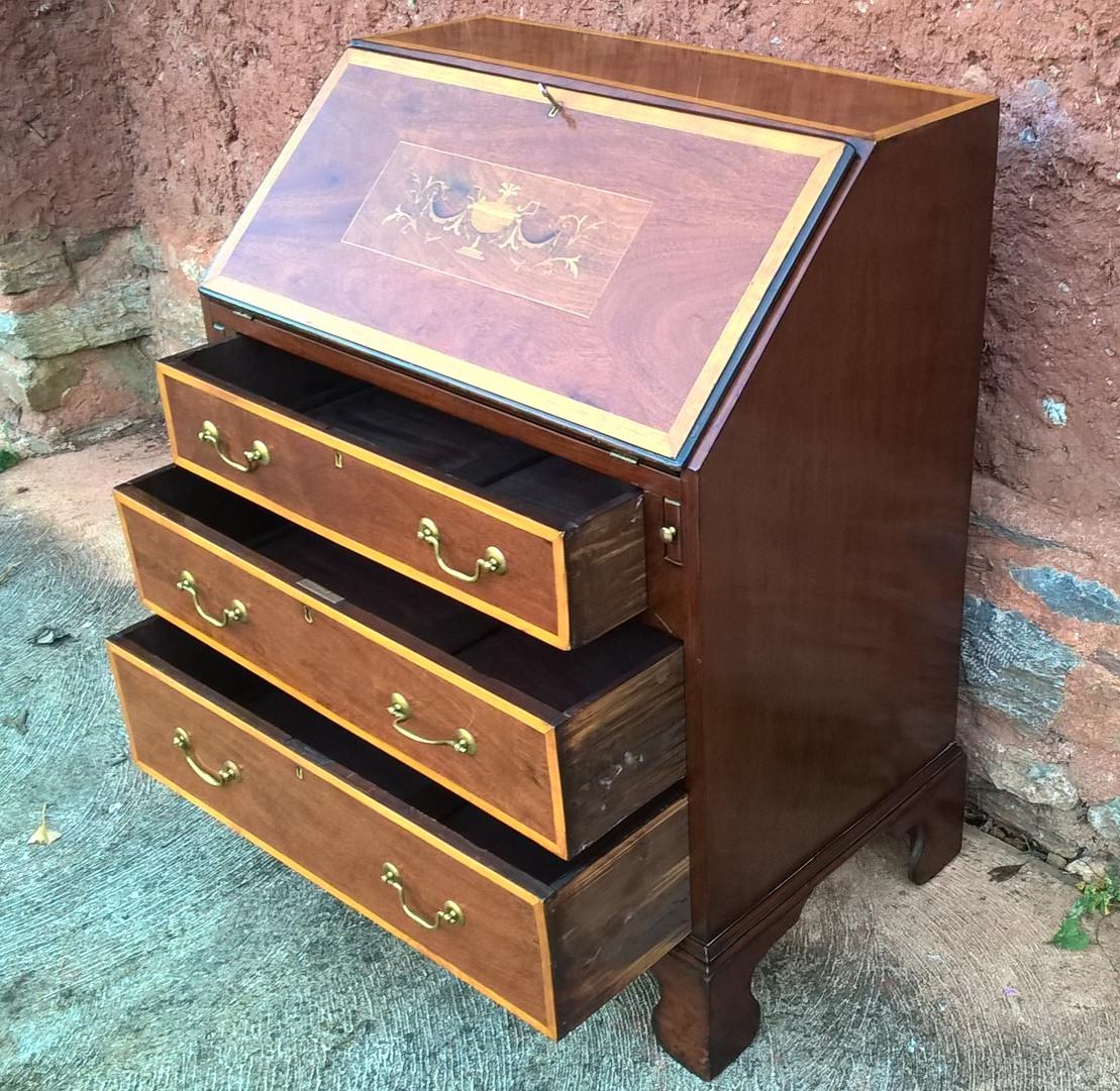 Stunning Vintage Inlaid Mahogany Bureau