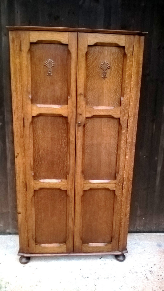 Superb Quality Arts And Crafts Hall Robe / Gentlemans Wardrobe