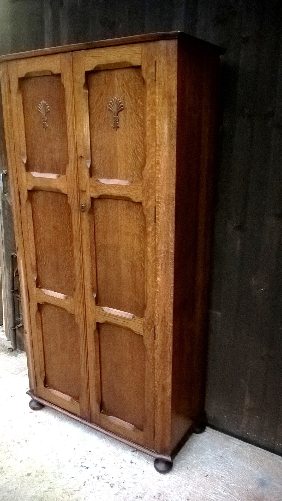 Superb Quality Arts And Crafts Hall Robe / Gentlemans Wardrobe