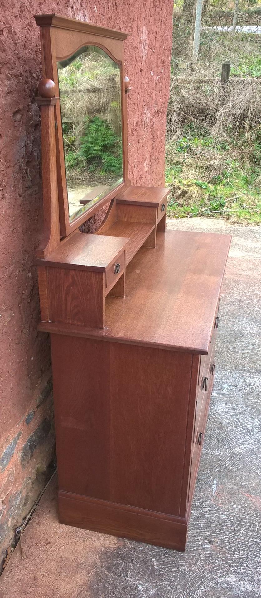 Vintage Arts And Crafts Oak Dressing Chest - Dressing Table