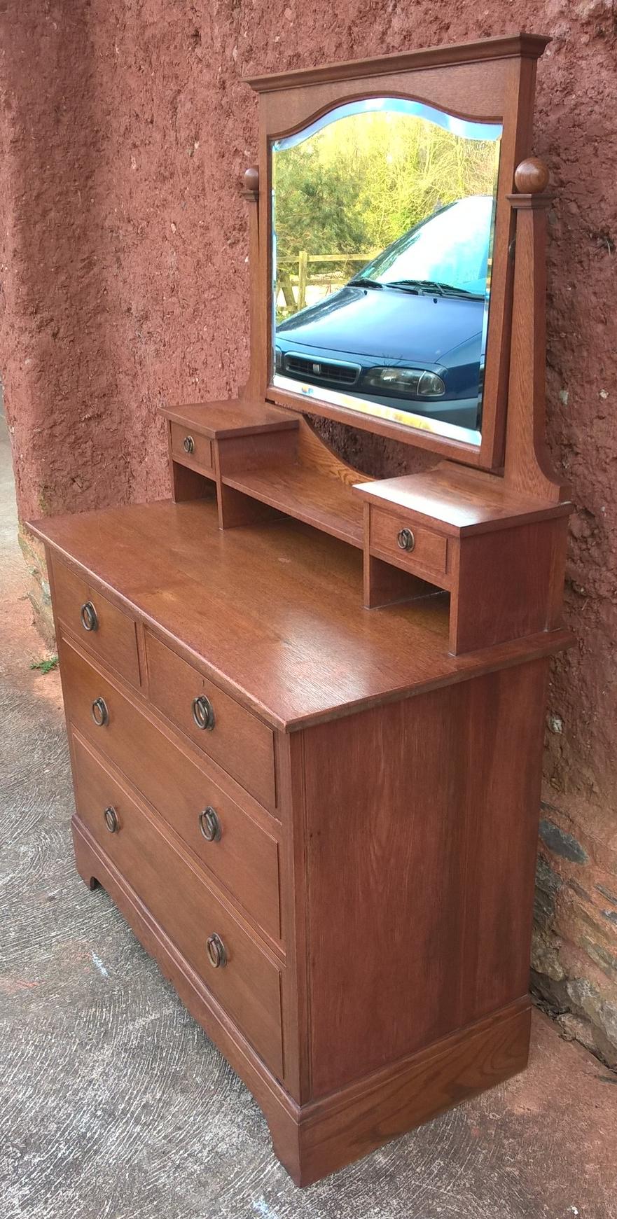Vintage Arts And Crafts Oak Dressing Chest - Dressing Table