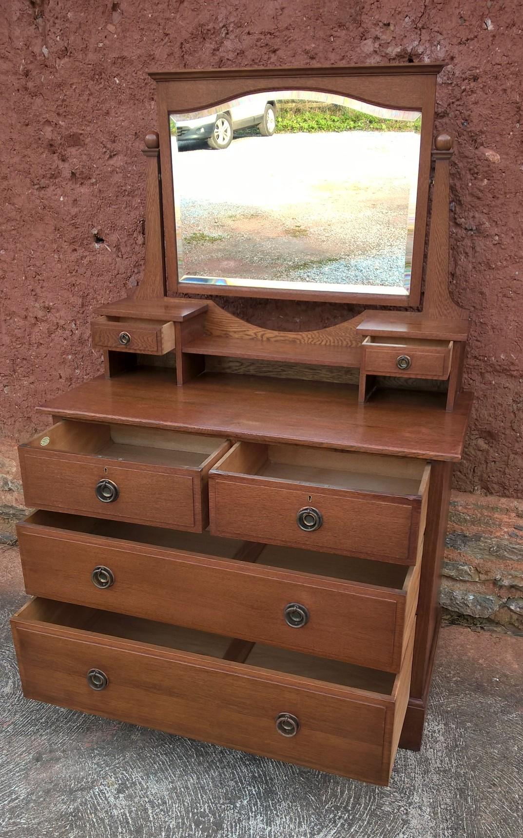 Vintage Arts And Crafts Oak Dressing Chest - Dressing Table
