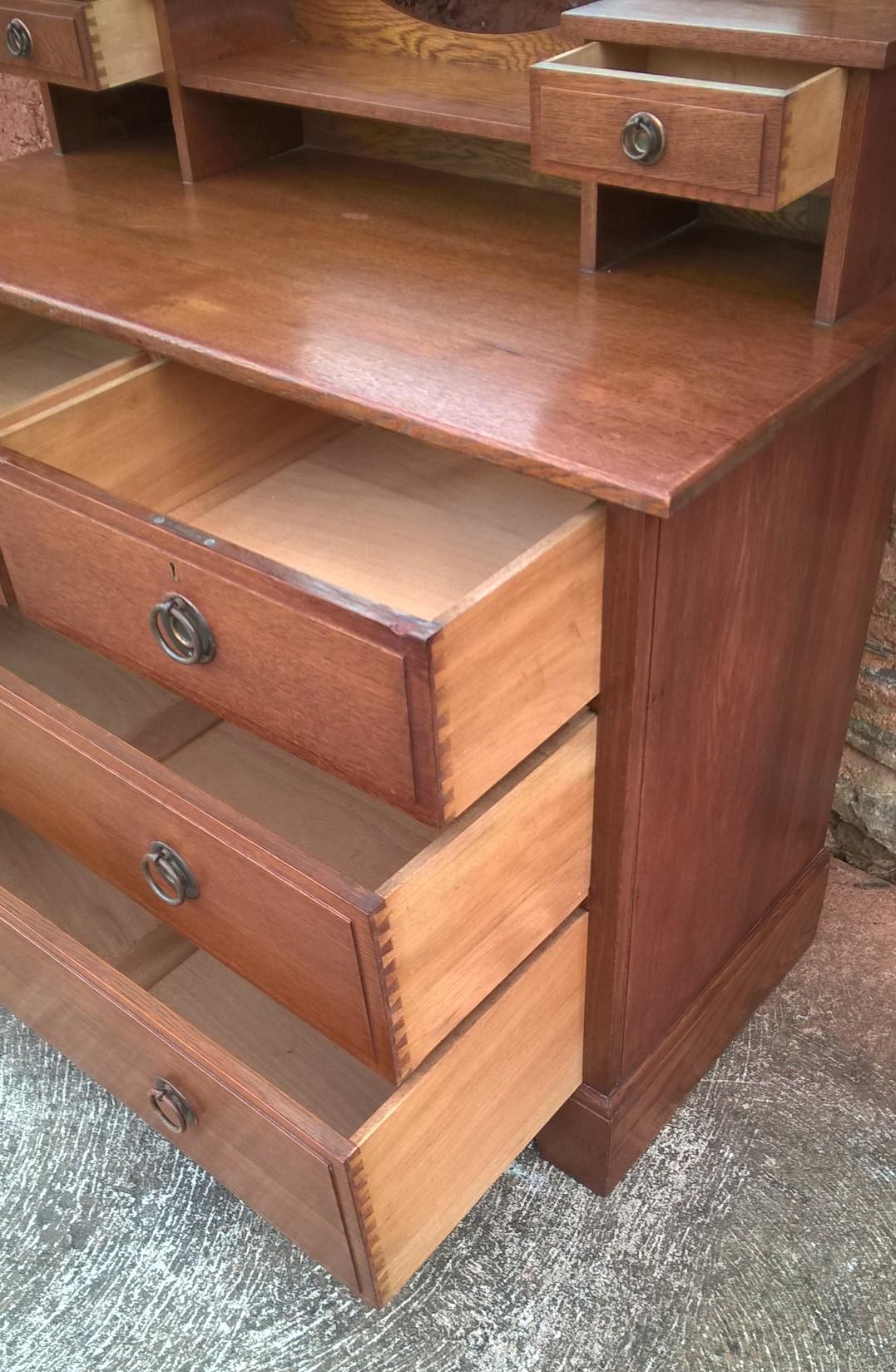 Vintage Arts And Crafts Oak Dressing Chest - Dressing Table