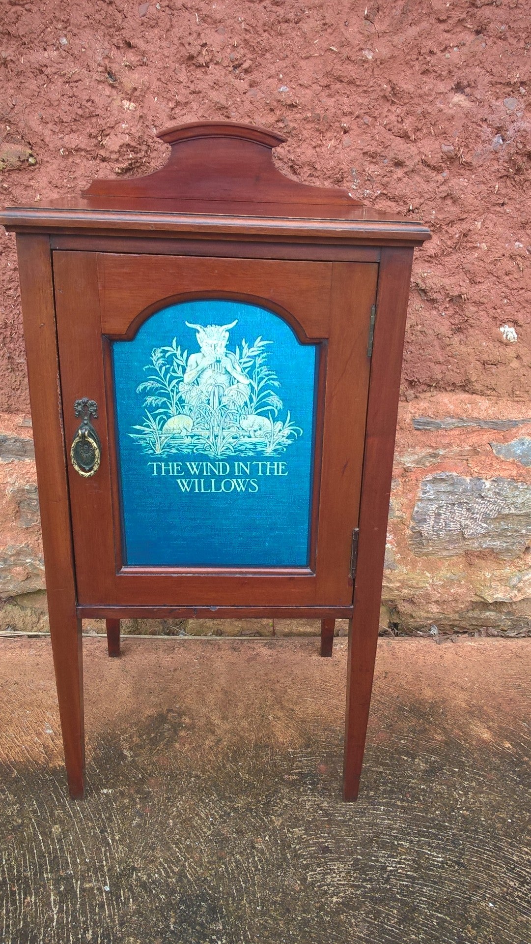 Stunning Vintage Bedside Cabinet Or Lamp Table
