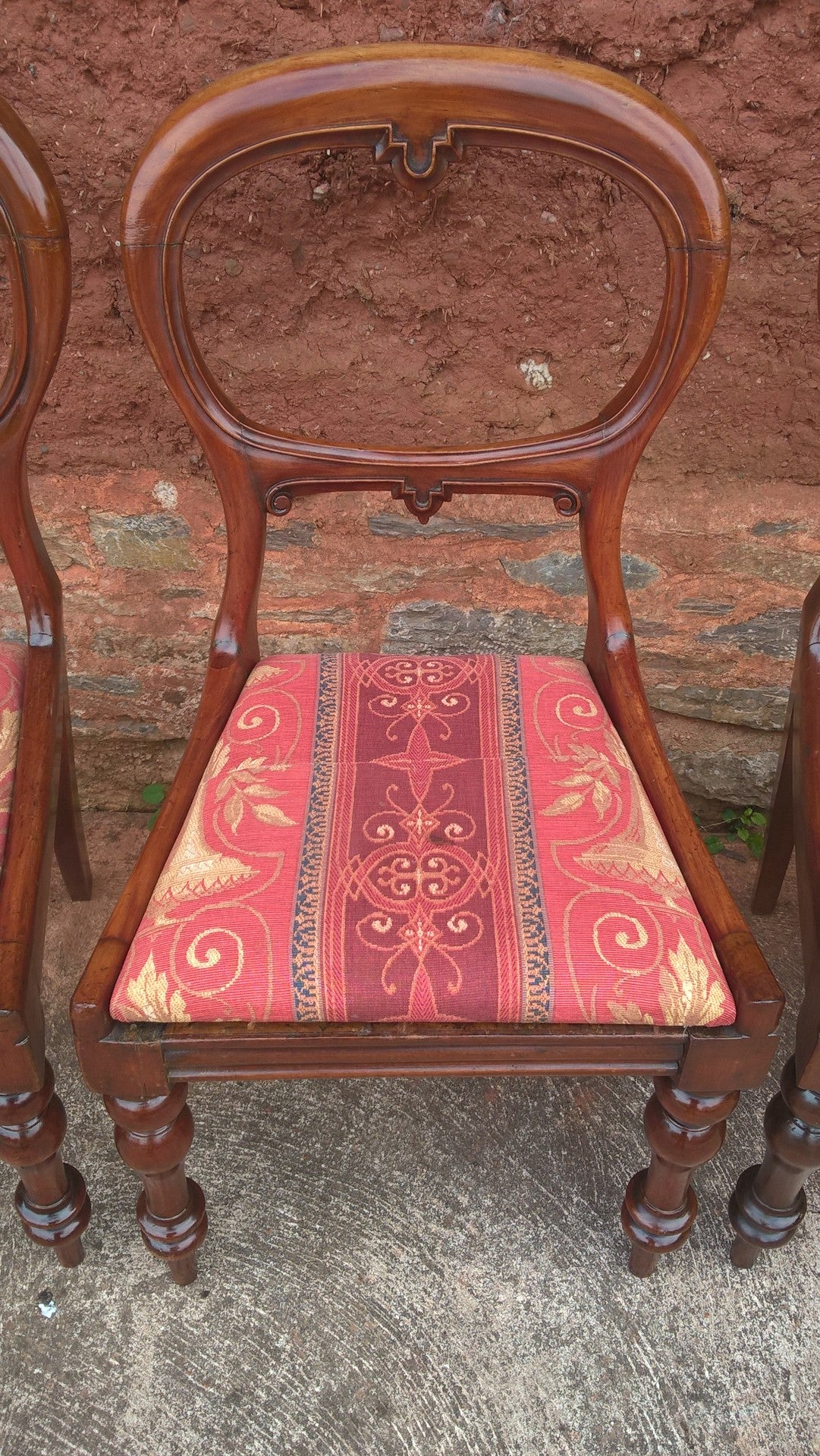 DINING CHAIRS - BALLOON BACK CHAIRS - SET OF 4 CHAIRS
