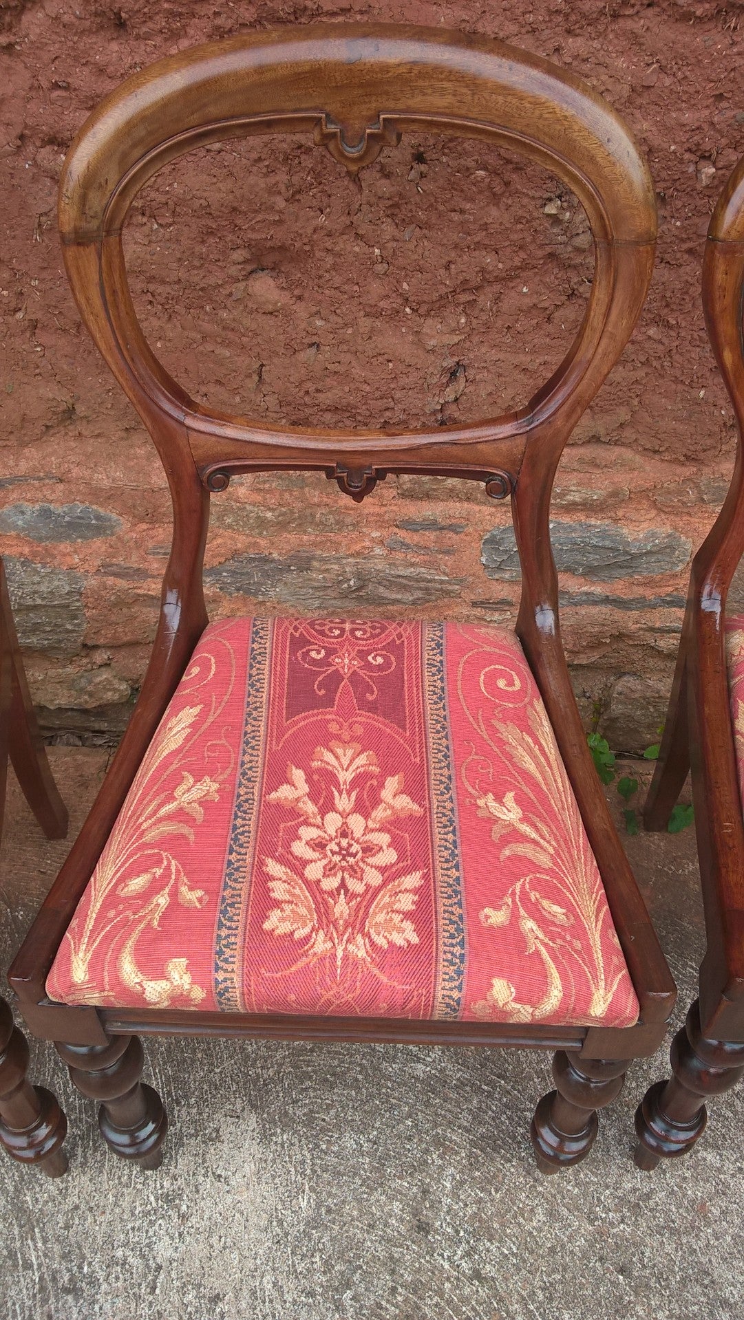 DINING CHAIRS - BALLOON BACK CHAIRS - SET OF 4 CHAIRS