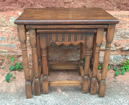 Oak Nest Of Tables / Superior Quality Solid Oak / Old Charm Style