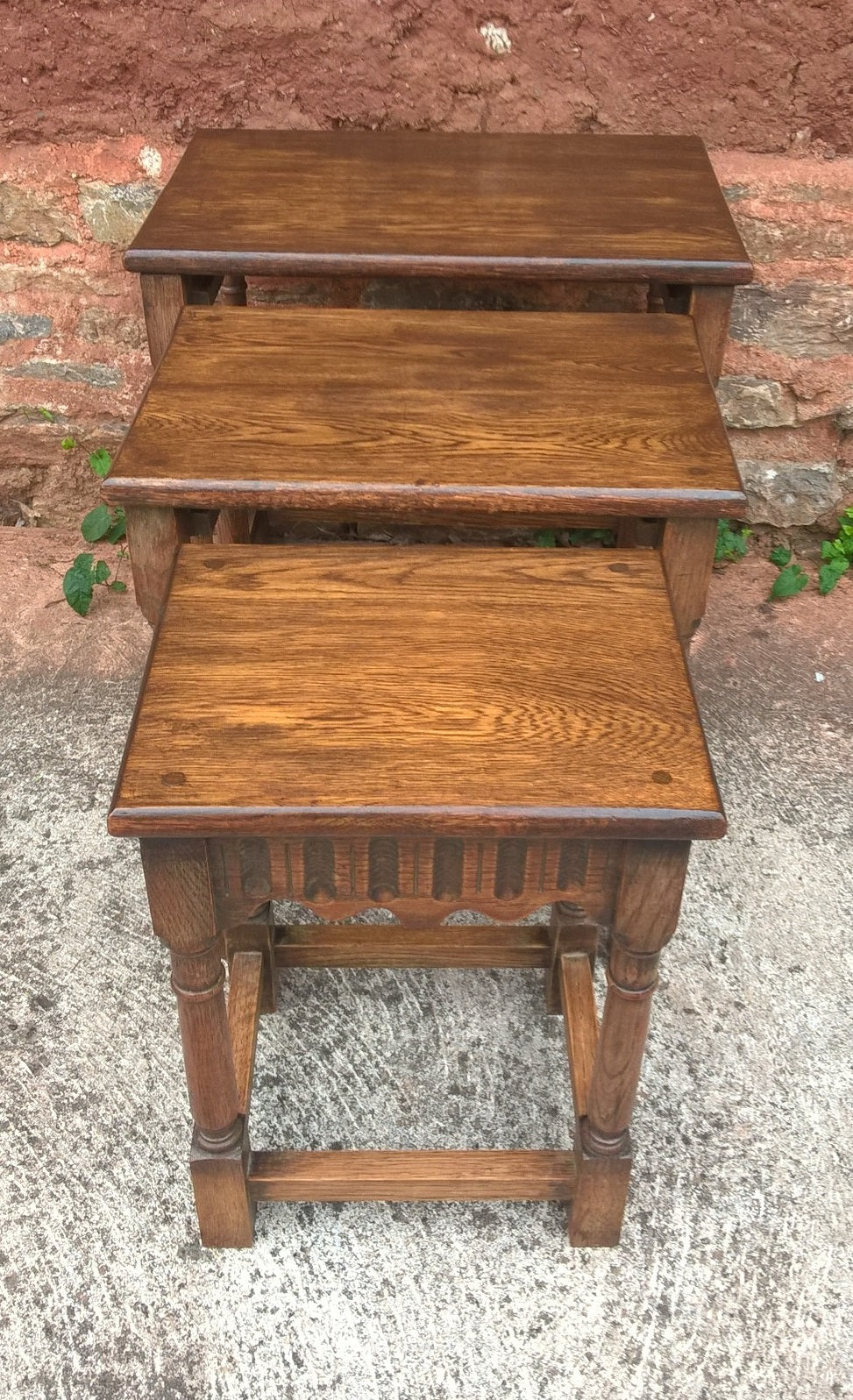 Oak Nest Of Tables / Superior Quality Solid Oak / Old Charm Style