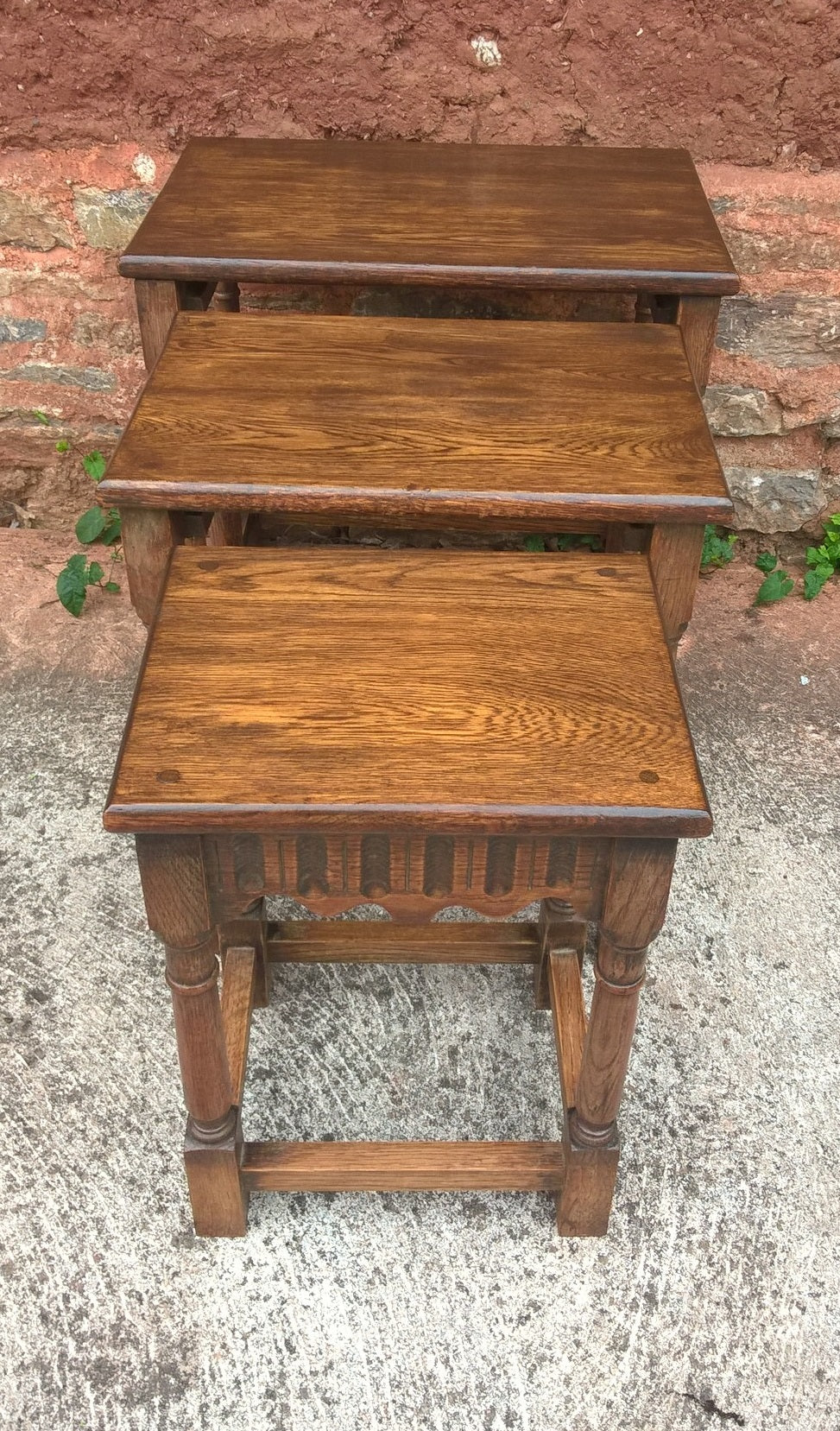 Oak Nest Of Tables / Superior Quality Solid Oak / Old Charm Style