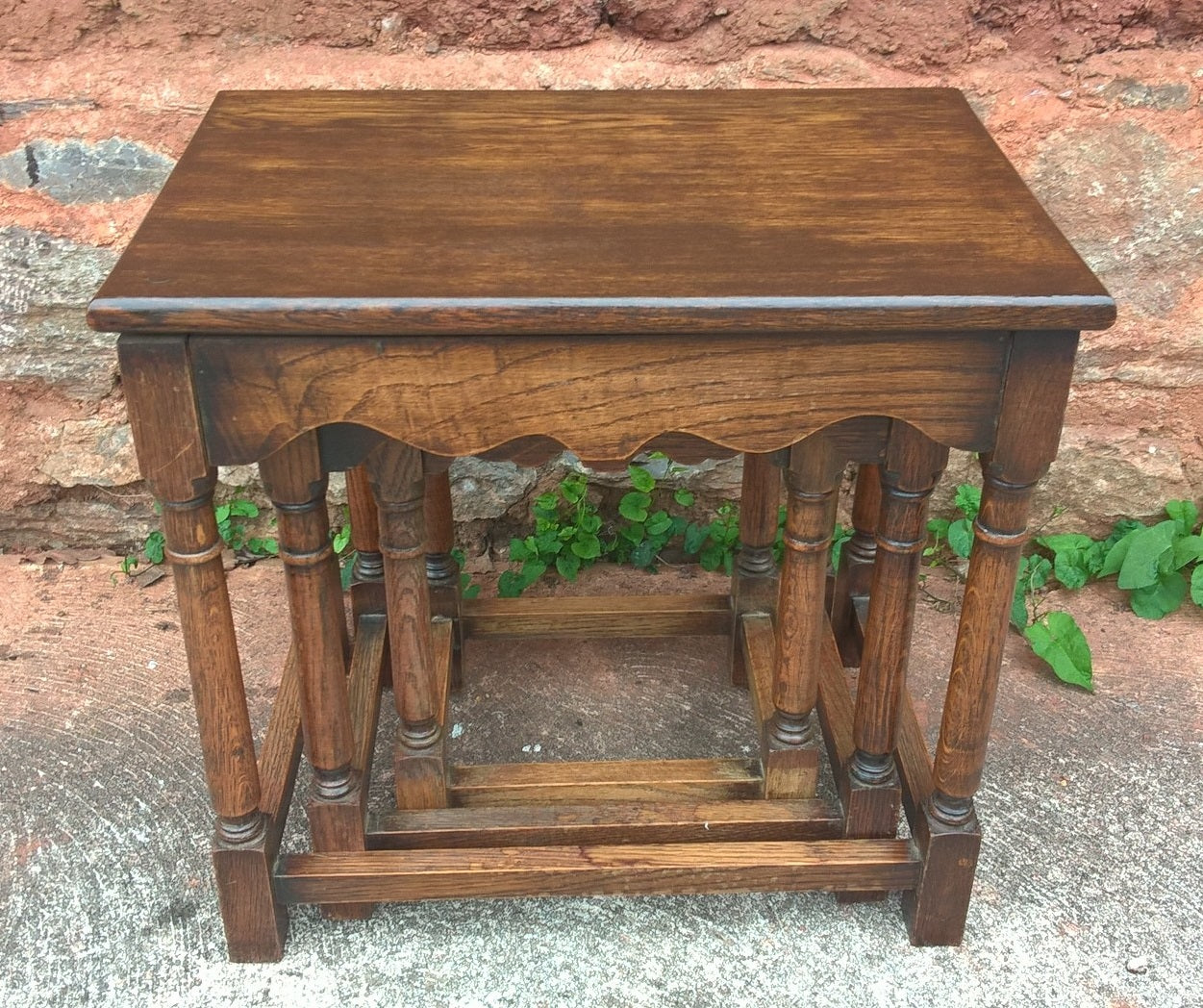 Oak Nest Of Tables / Superior Quality Solid Oak / Old Charm Style