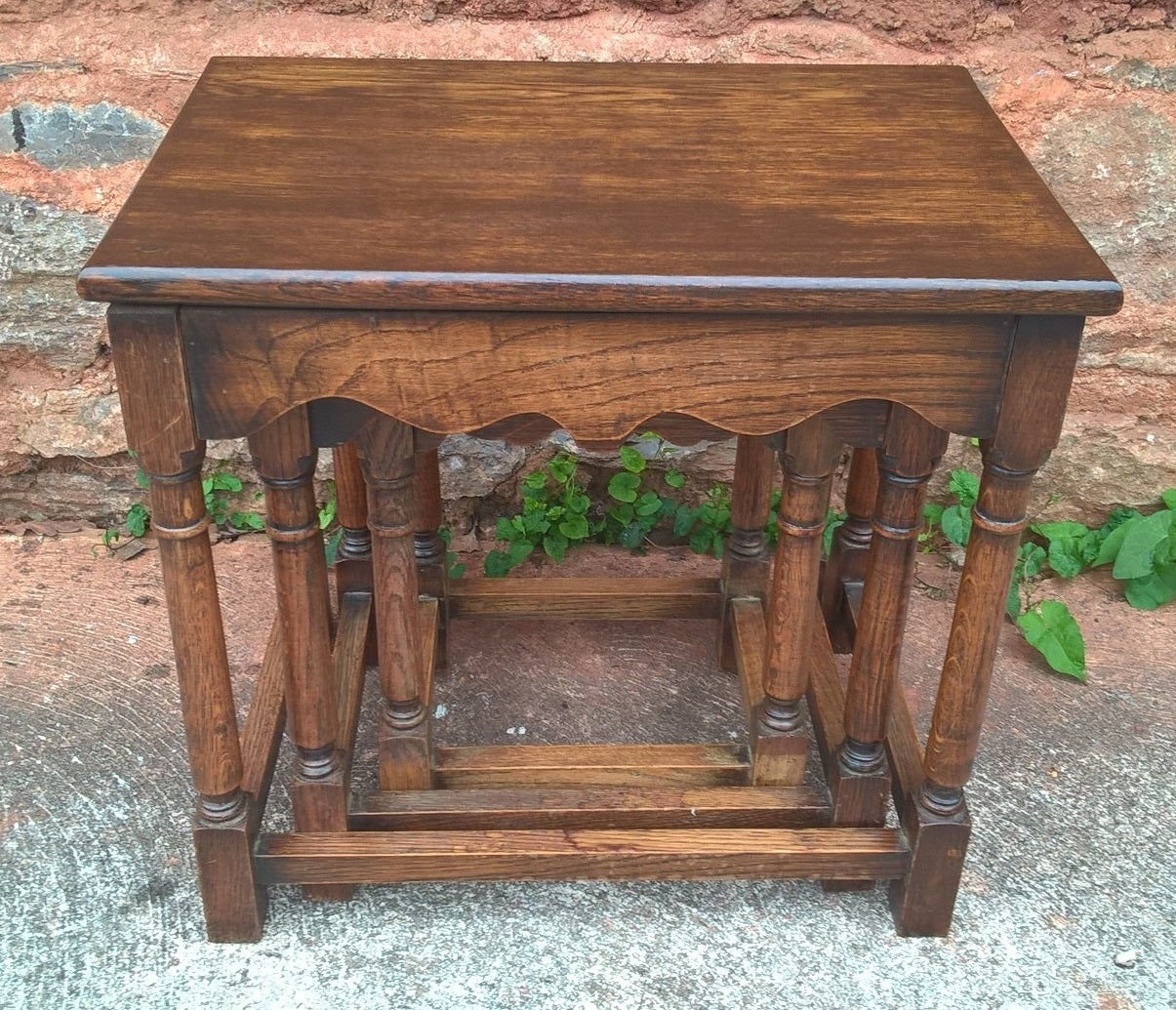 Oak Nest Of Tables / Superior Quality Solid Oak / Old Charm Style