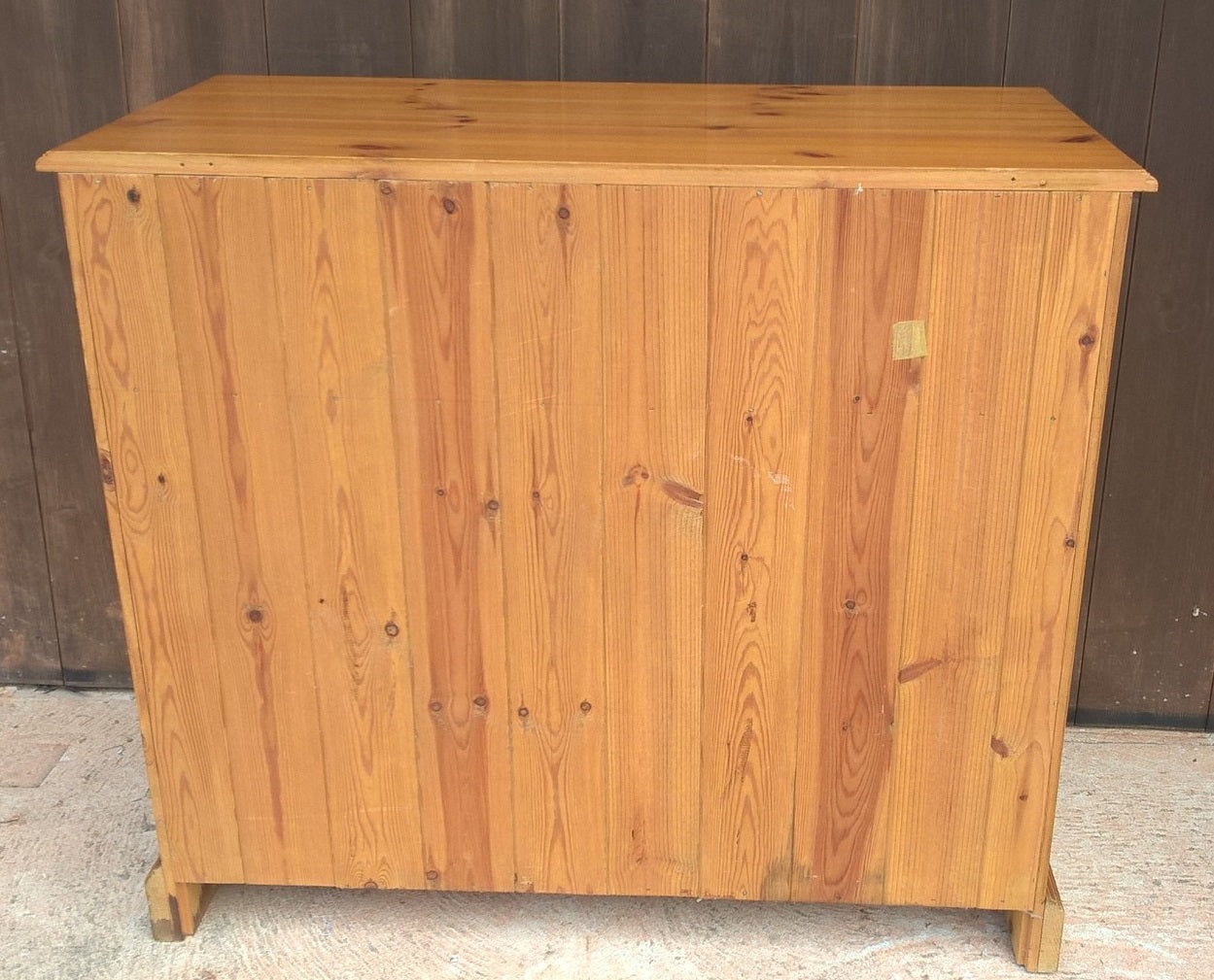 Vintage Pine Sideboard / Drinks Cabinet / Media Cabinet