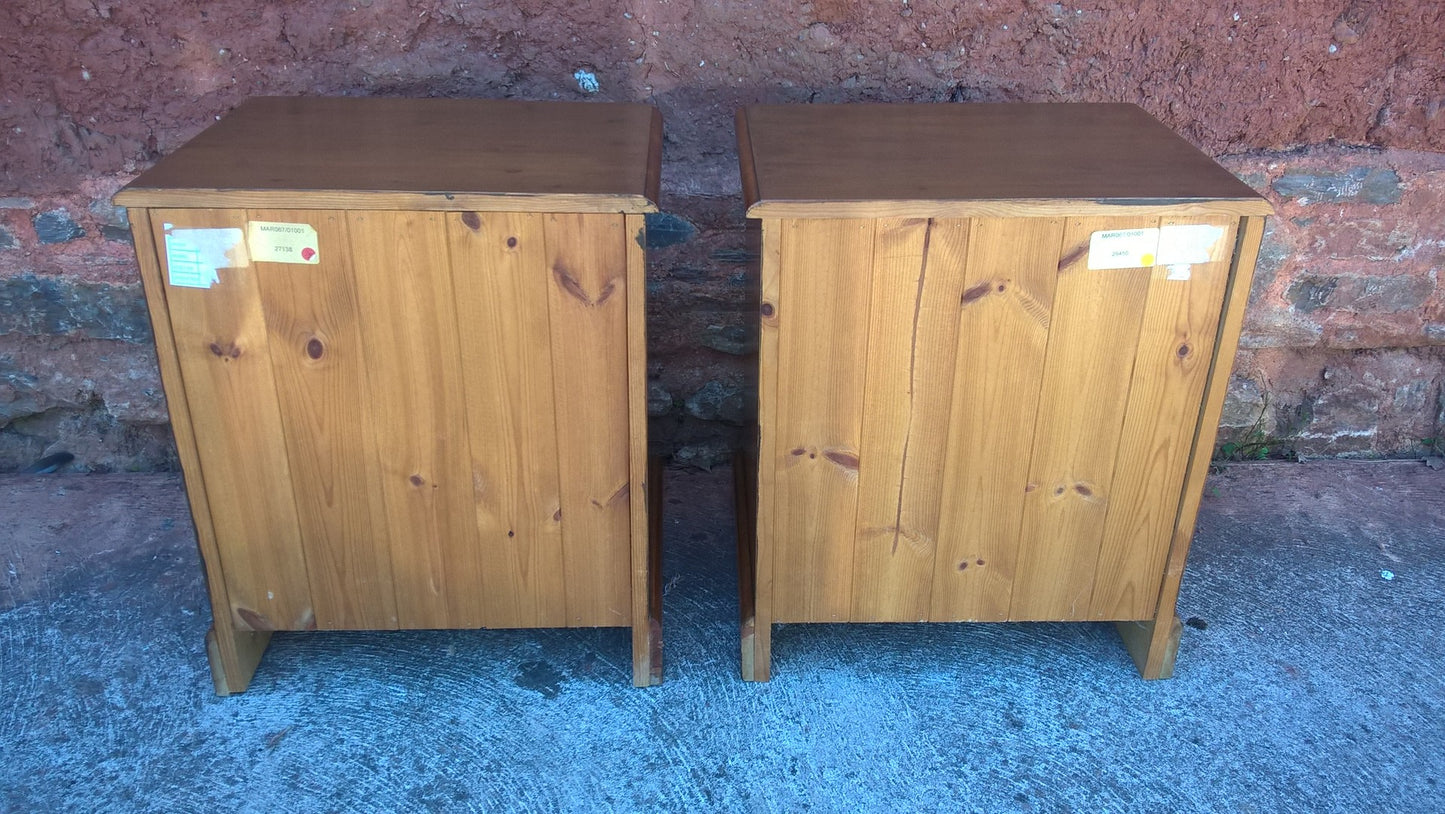 Gorgeous Pair Of Heavy Pine Bedside Chests - Pine Bedside Cabinets