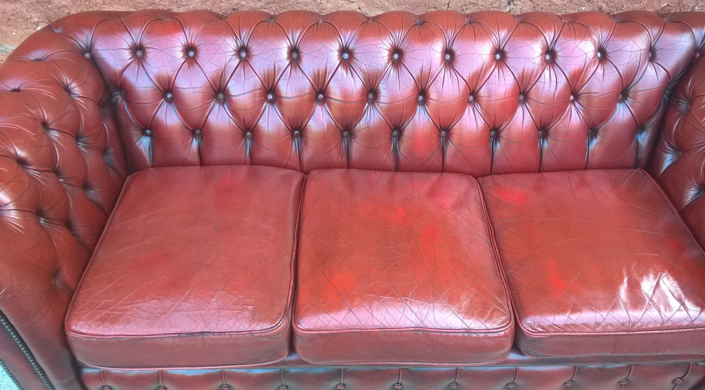 Chesterfield Leather Sofa - Vintage 3 Seat Settee -