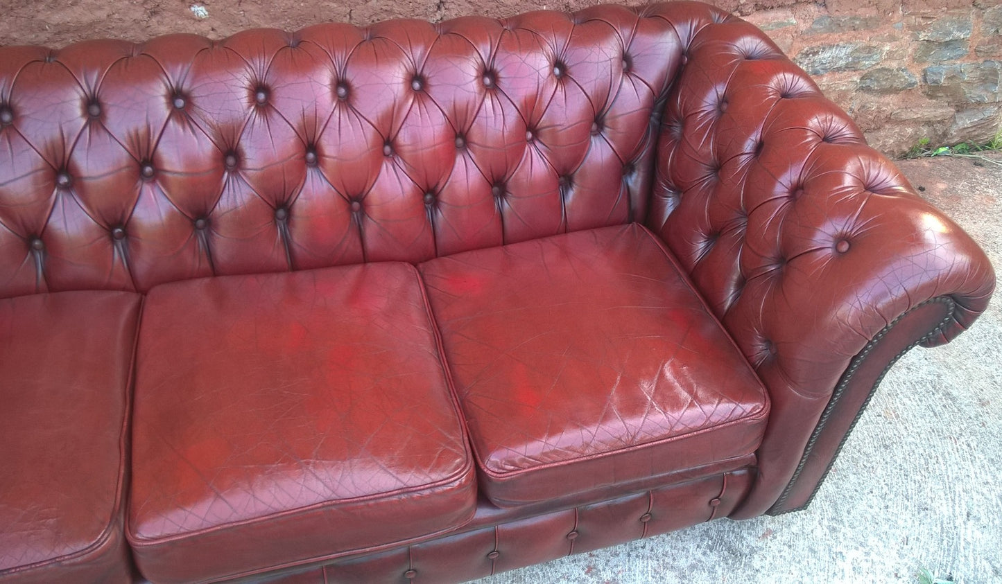 Chesterfield Leather Sofa - Vintage 3 Seat Settee -