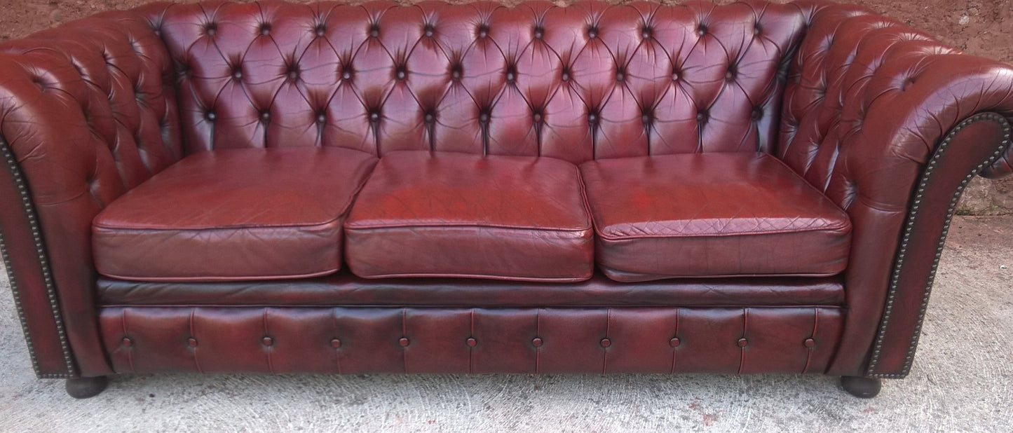 Chesterfield Leather Sofa - Vintage 3 Seat Settee -