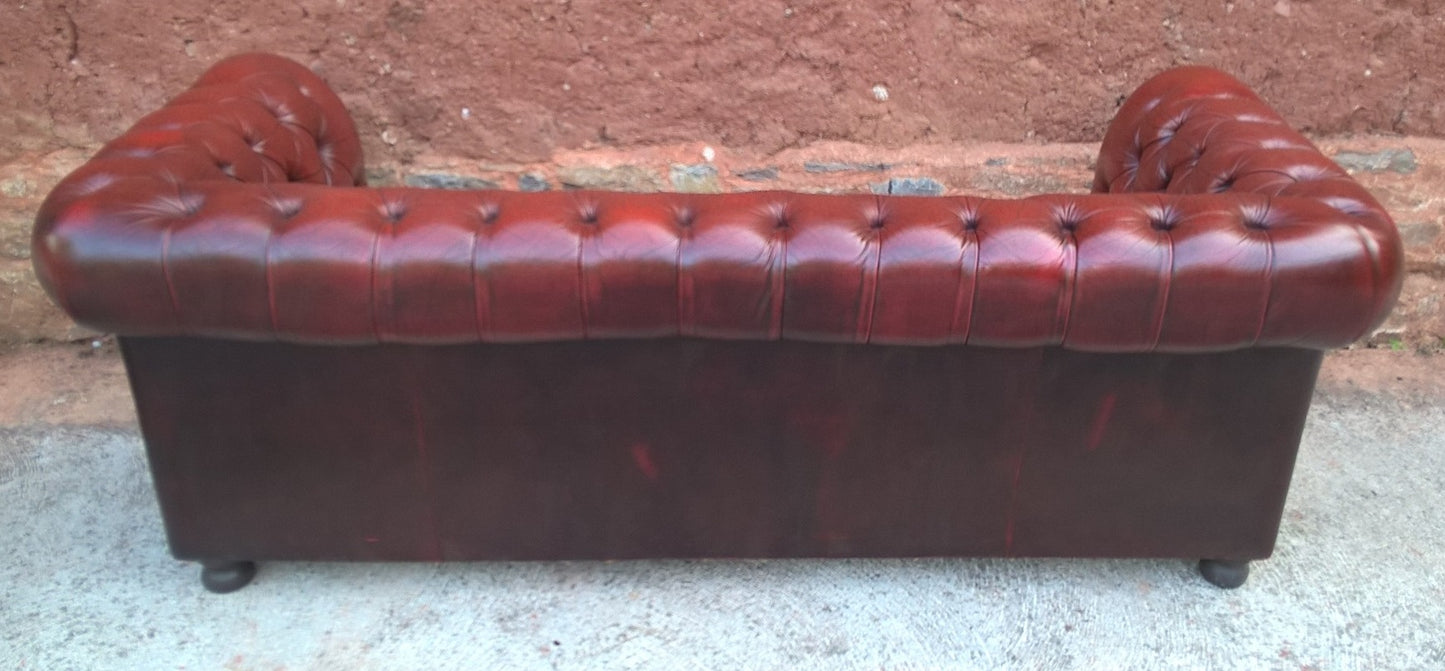 Chesterfield Leather Sofa - Vintage 3 Seat Settee -