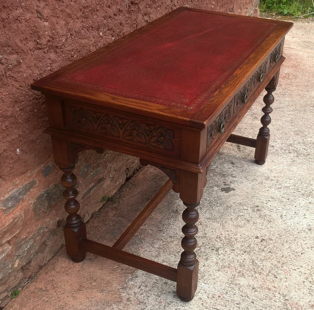 Stunning Vintage Old Charm Carved Oak Writing Table / Desk / Library Table
