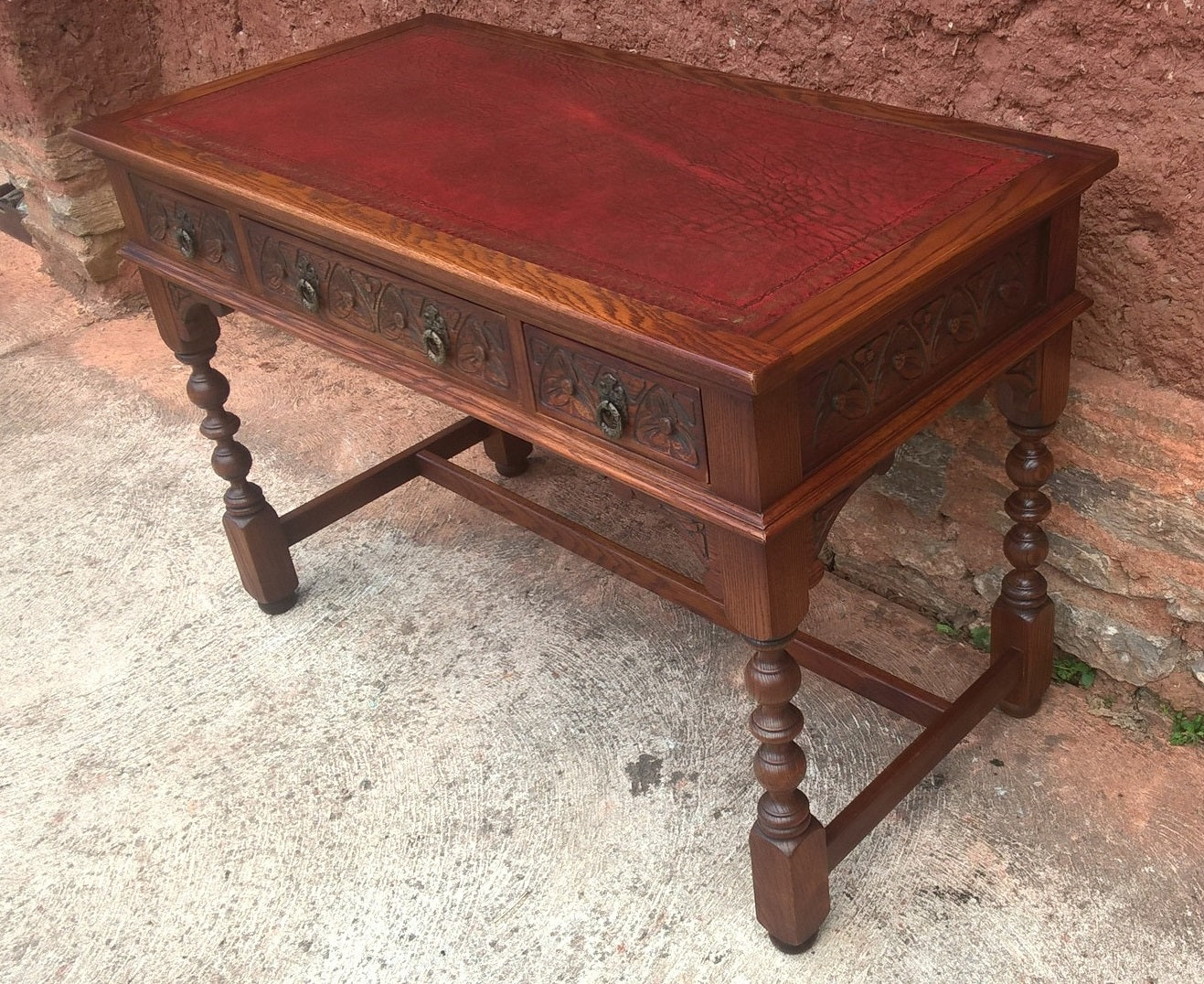 Stunning Vintage Old Charm Carved Oak Writing Table / Desk / Library Table