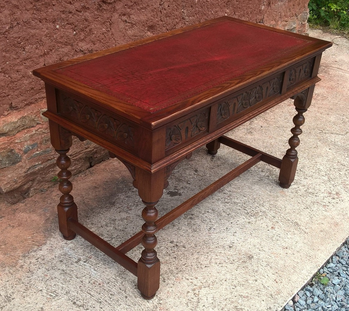 Stunning Vintage Old Charm Carved Oak Writing Table / Desk / Library Table