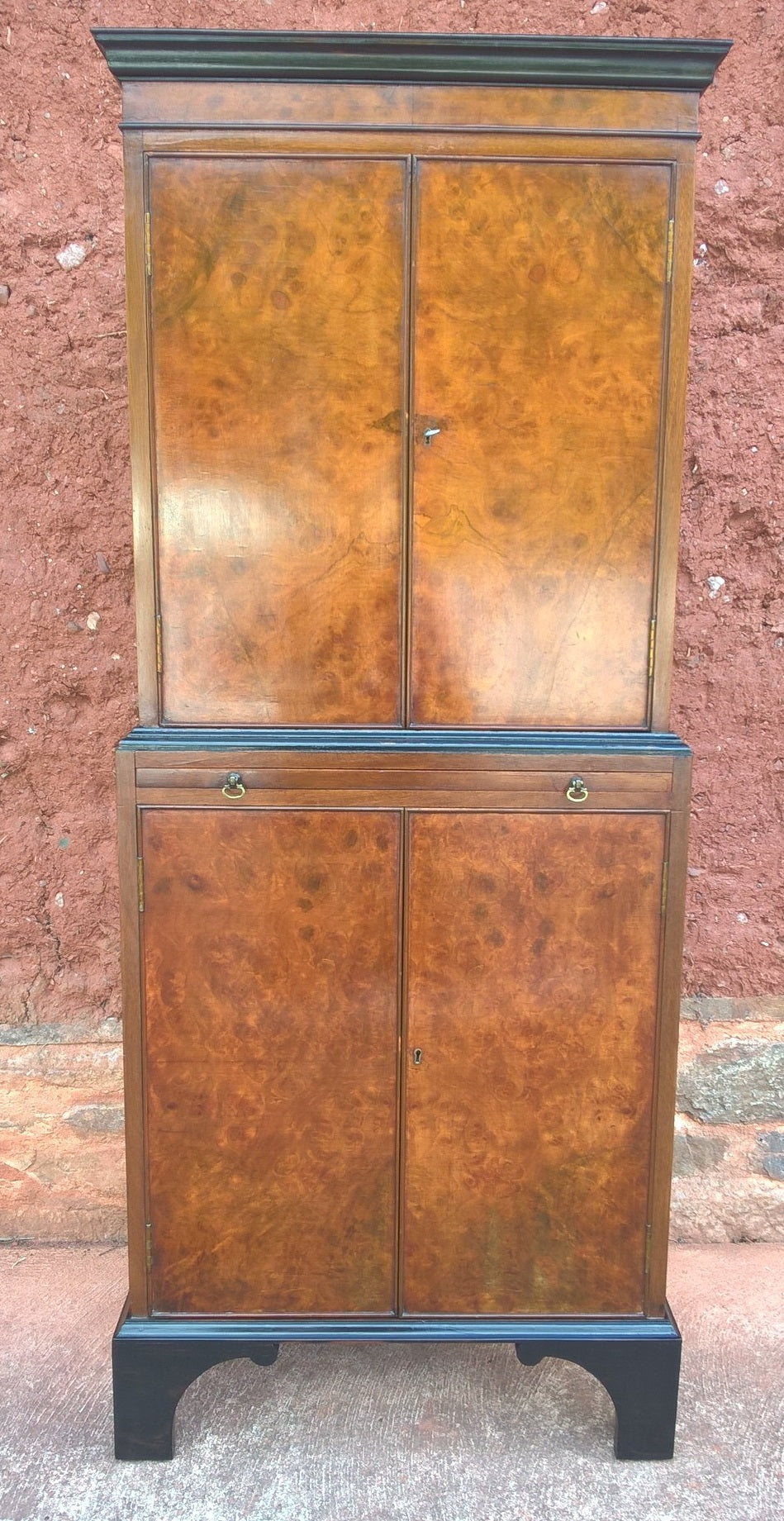 Stunning Burr Walnut Drinks Cabinet / Vintage Cocktail Cabinet