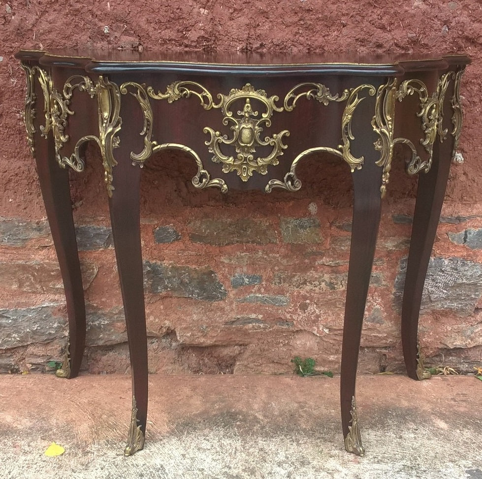 Stunning Vintage Console Table / Vintage French Hall Table