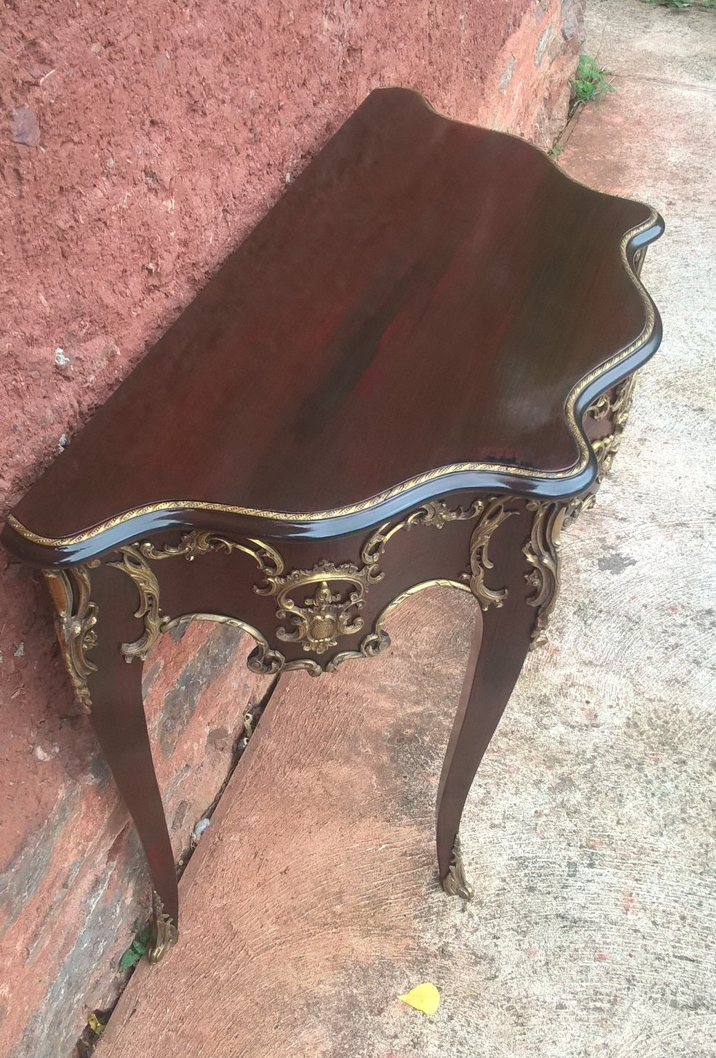 Stunning Vintage Console Table / Vintage French Hall Table