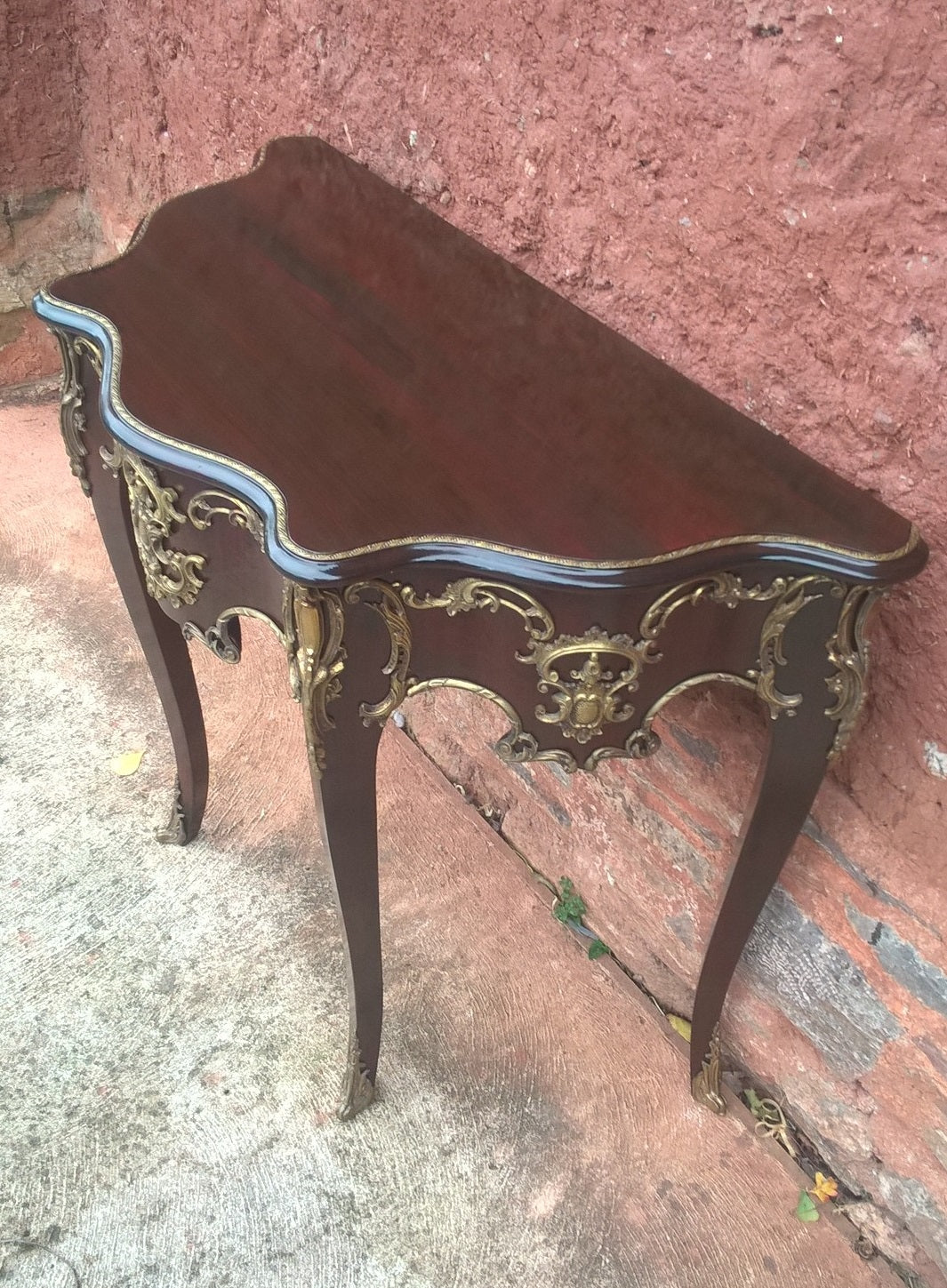Stunning Vintage Console Table / Vintage French Hall Table
