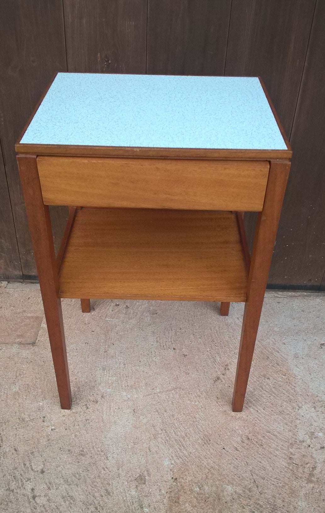 A PAIR OF TEAK RETRO BEDSIDE TABLES - RETRO LAMP TABLE