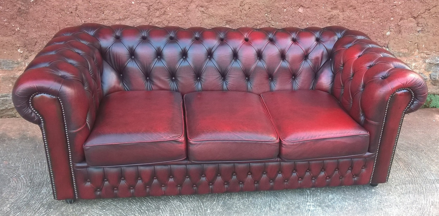 Leather Chesterfield 3 Seat Sofa / Chesterfield Dark Red Sofa