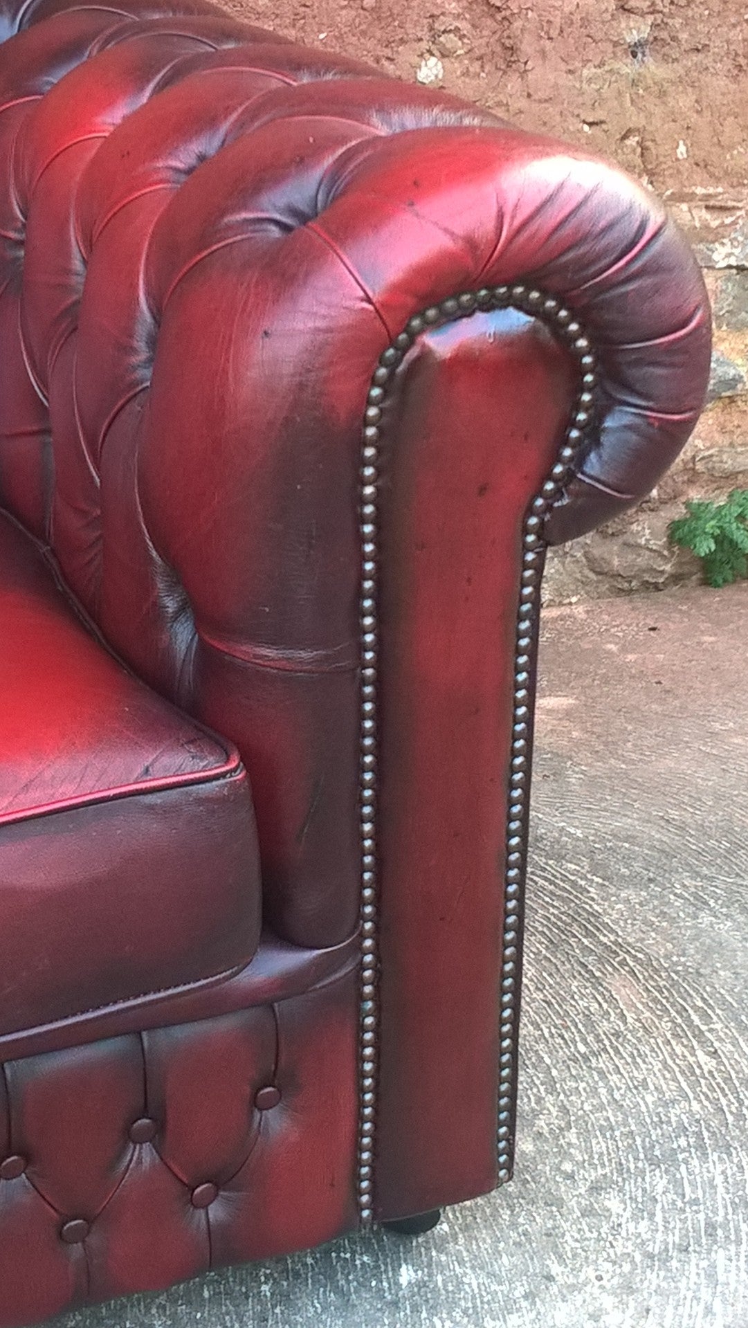 Leather Chesterfield 3 Seat Sofa / Chesterfield Dark Red Sofa
