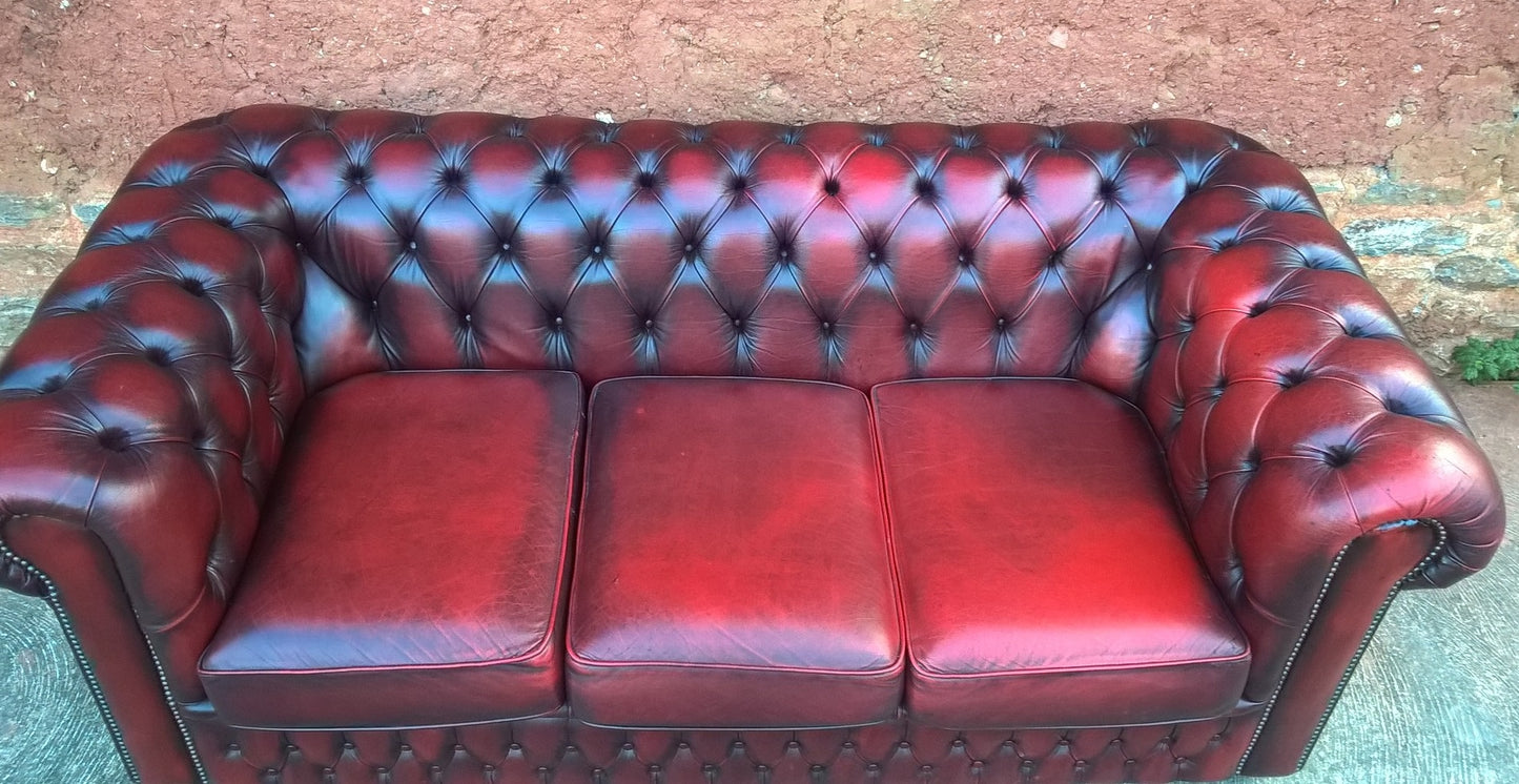 Leather Chesterfield 3 Seat Sofa / Chesterfield Dark Red Sofa