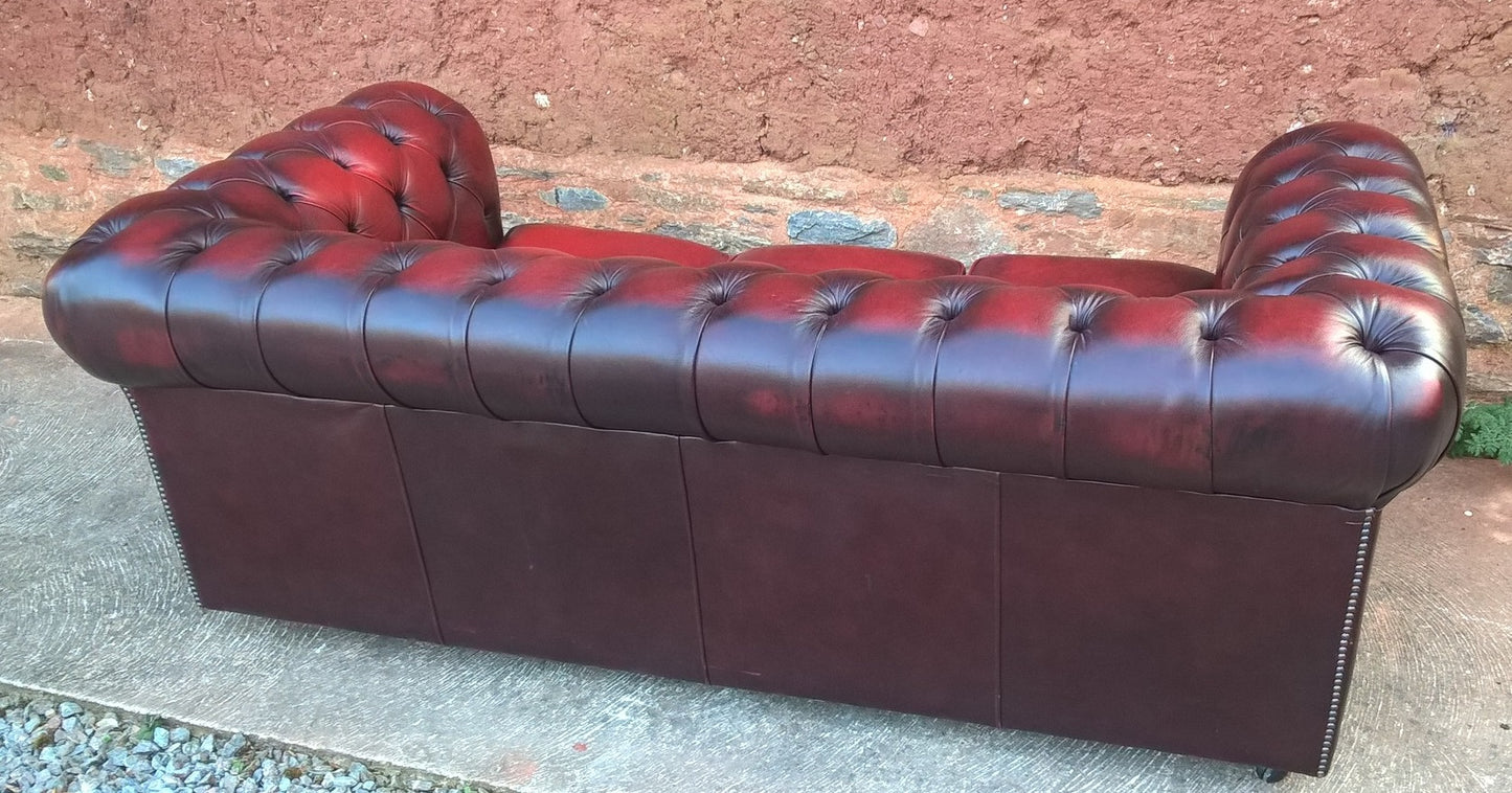 Leather Chesterfield 3 Seat Sofa / Chesterfield Dark Red Sofa