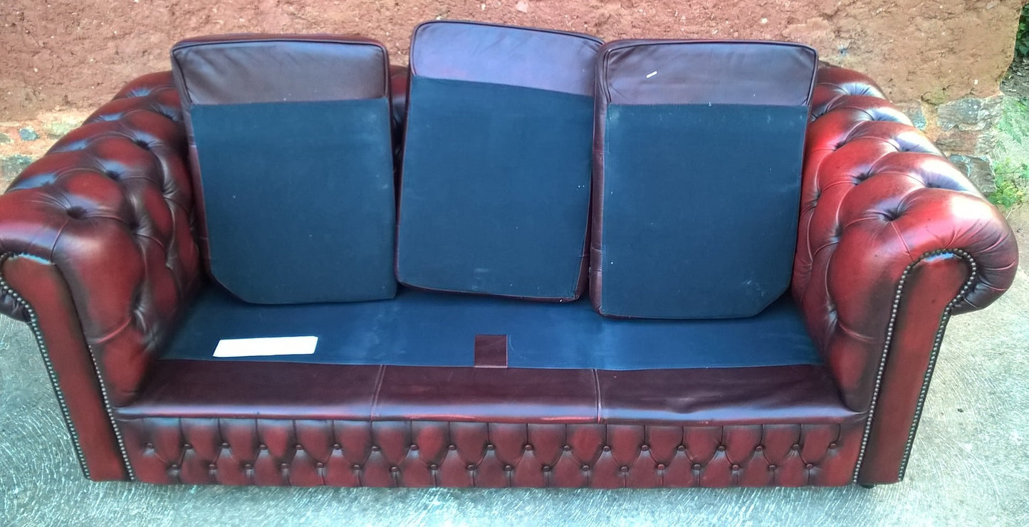 Leather Chesterfield 3 Seat Sofa / Chesterfield Dark Red Sofa