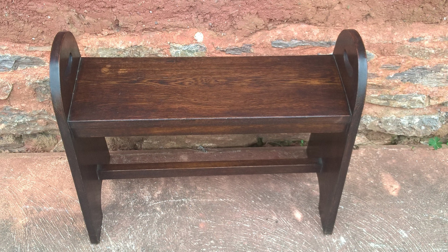 Arts And Crafts Oak Boot Stool / Vintage Oak Stool