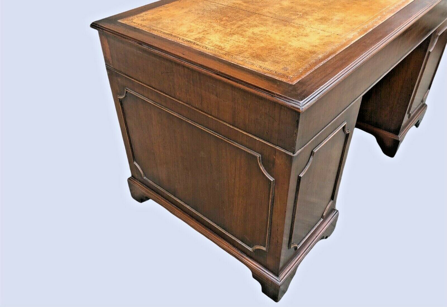 000986.....Handsome Vintage Mahogany Pedestal Desk ( sold )