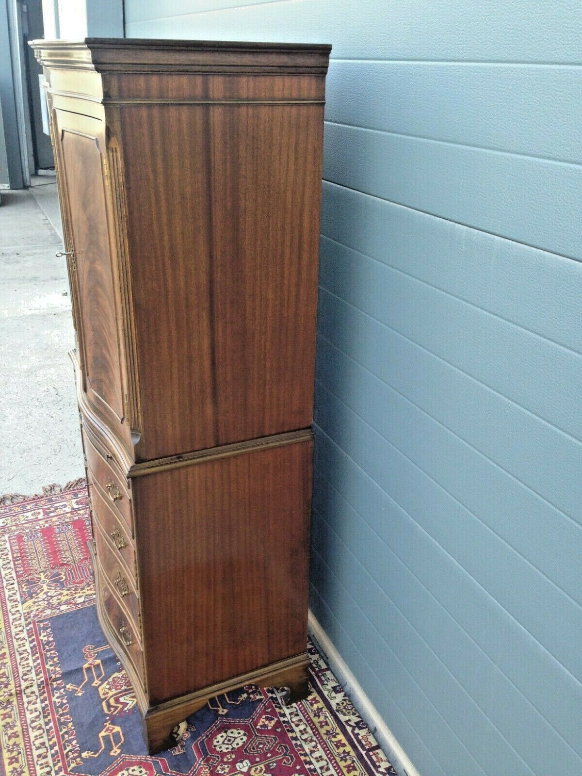 Handsome Vintage Flame Mahogany Drinks Cabinet / Vintage Cocktail Cabinet ( SOLD )