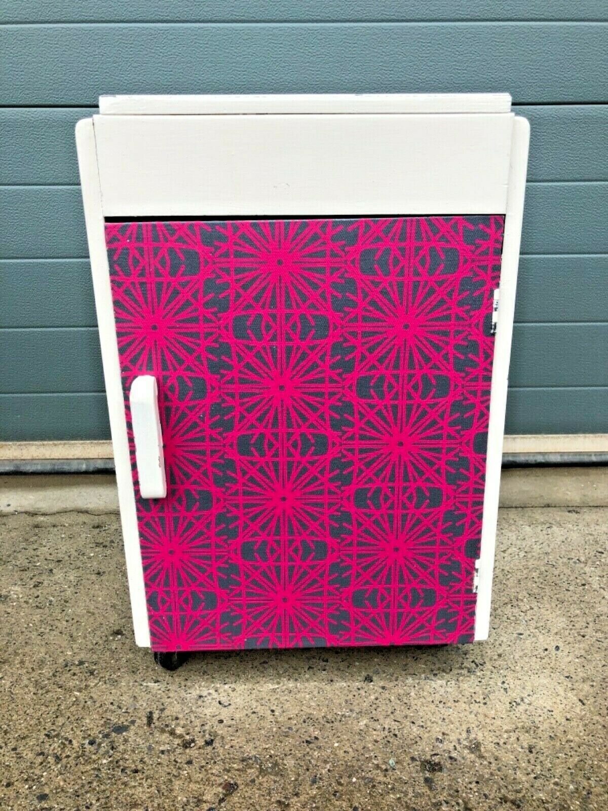 000996.....Unique Funky Pair Of Upcycled Bedside Cabinets / Bedside Lamp Tables