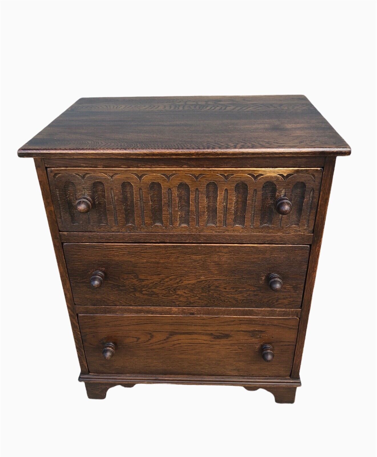 000945....Vintage Oak Bedside Chest / Bedside Table ( sold )