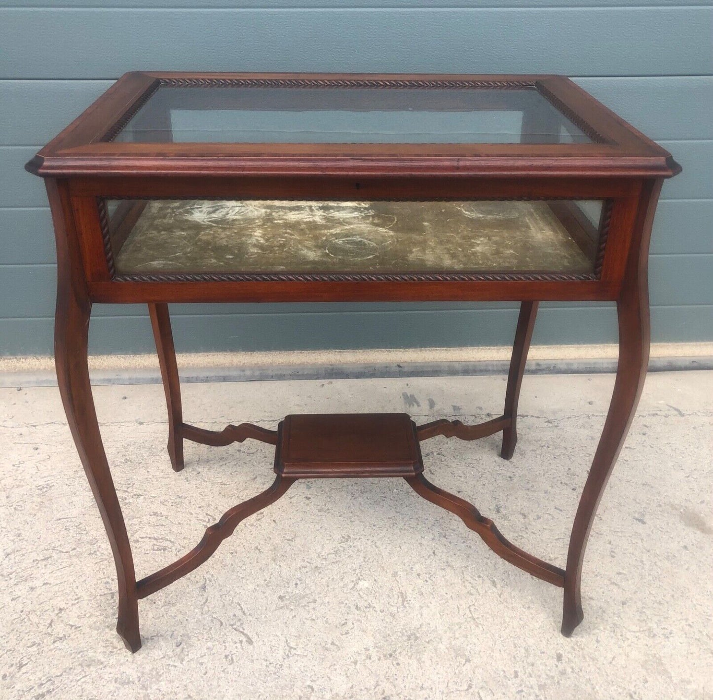 000928....Antique Bijouterie Table, Display Case ( sold )