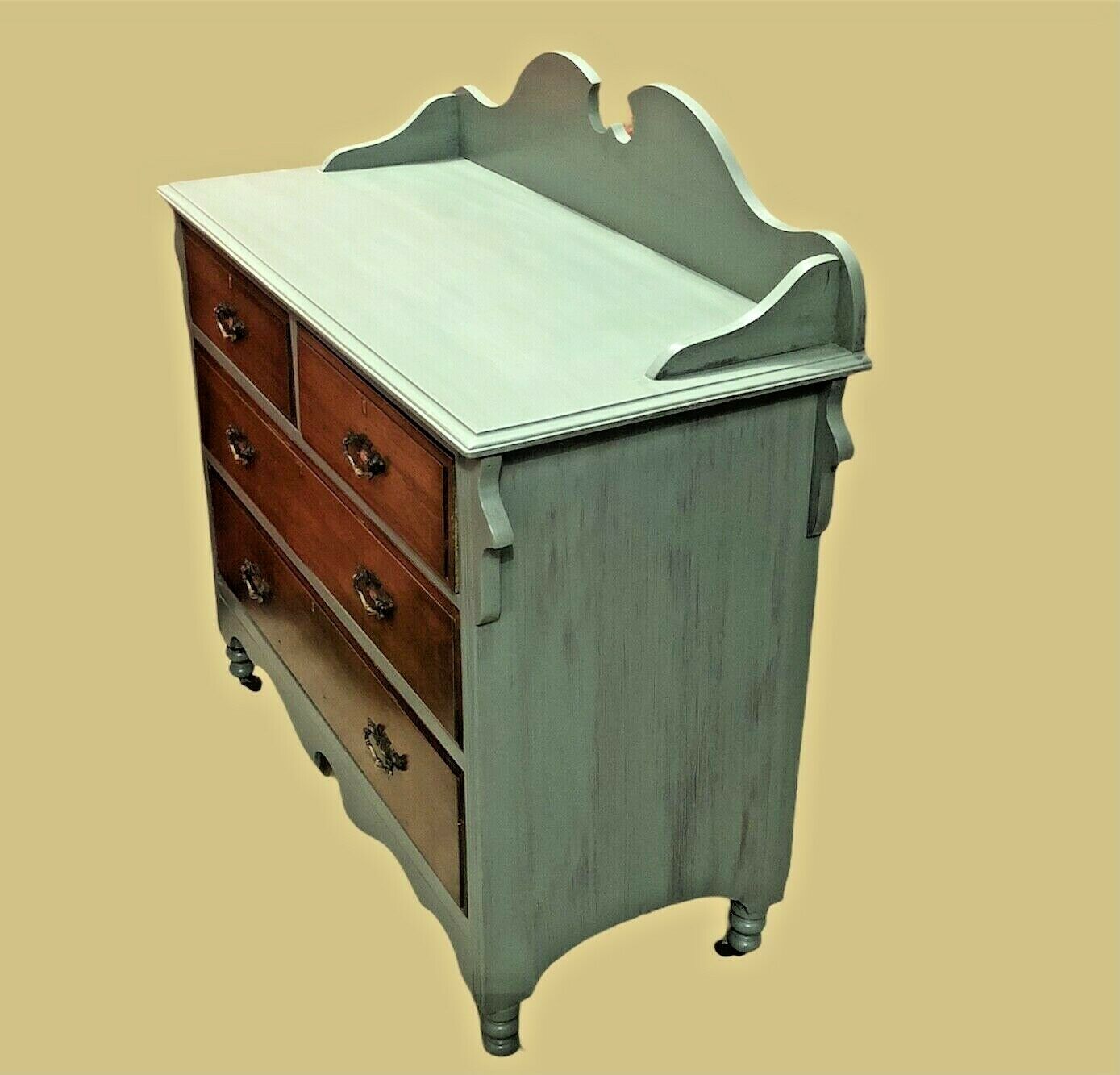 Stunning Vintage Chest Of Drawers ( SOLD )