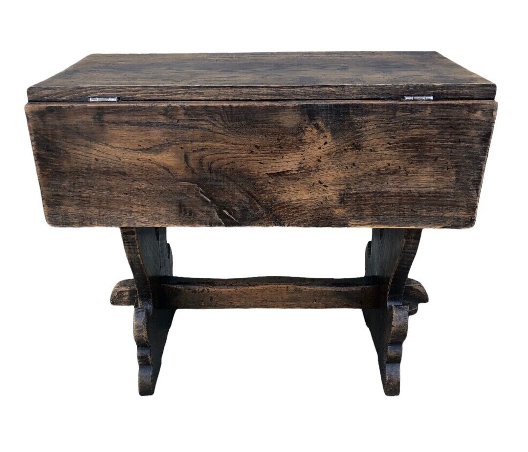 000942....Vintage Solid Oak Coffee Table (sold)