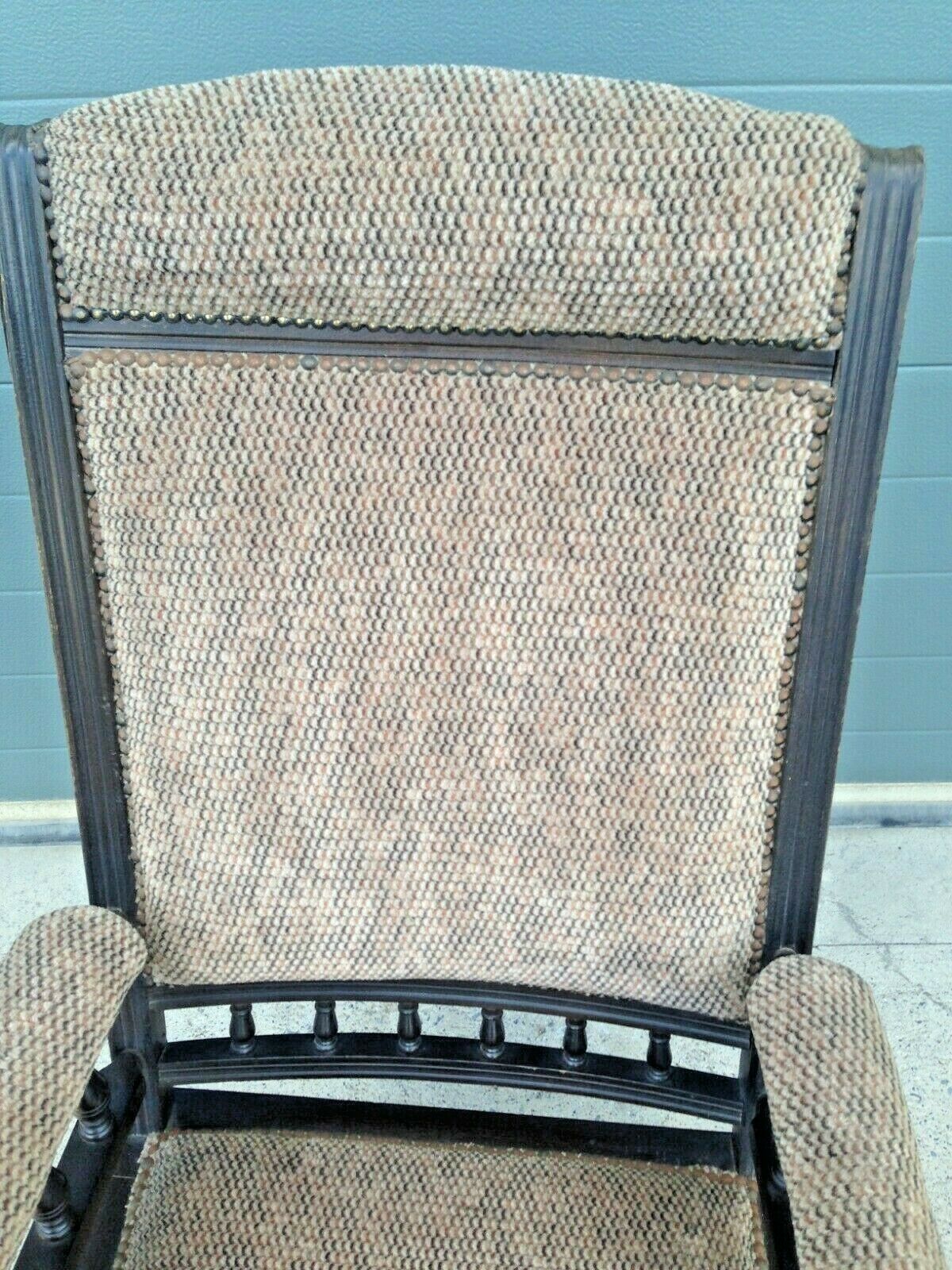 Old American Rocking Chair / Antique Rocking Chair SOLD
