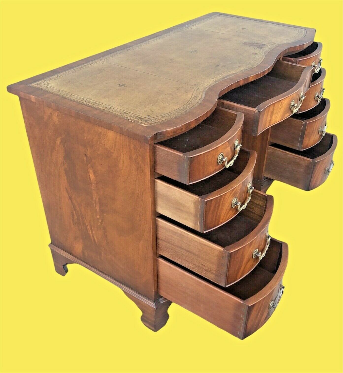 010.....Handsome Mahogany Reprodux Desk - SOLD