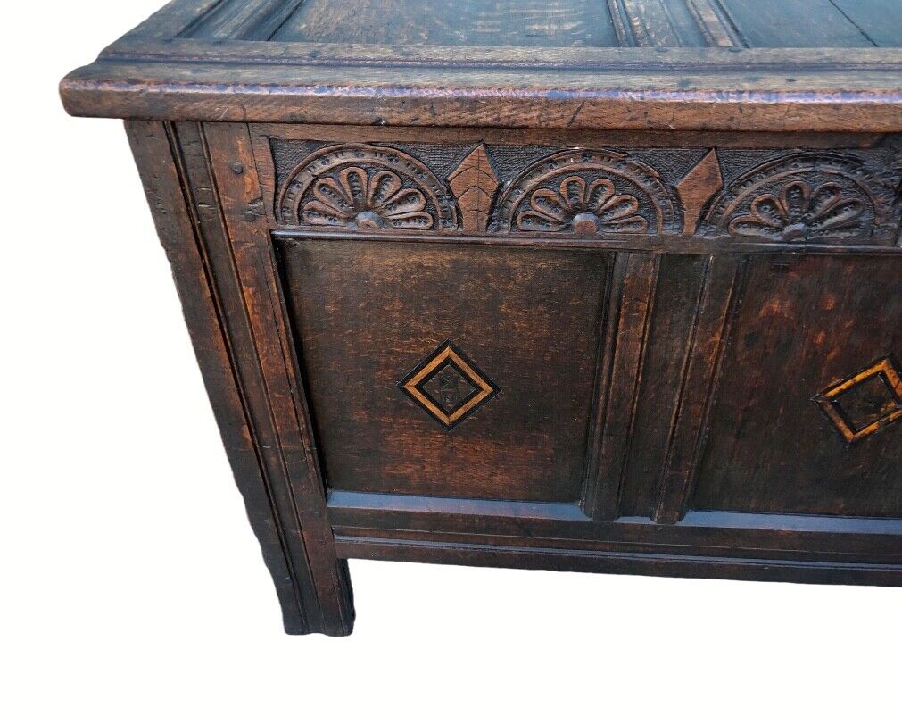 000936....Handsome Antique Oak Coffer / Storage Chest