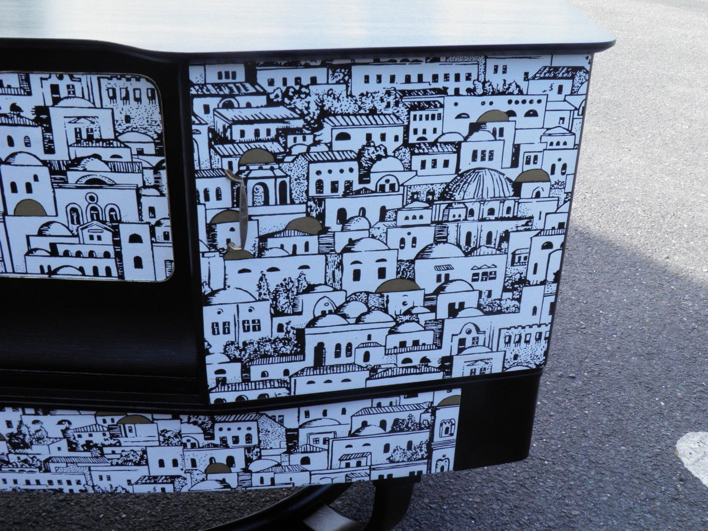 Fabulous Fornasetti Decoupage Vintage Art Deco Sideboard / Cocktail Cabinet